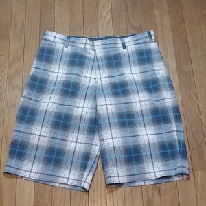 NIKE GOLF TOUR PERFORMANCE SHORTS MENS 34 MOISTURE WICKING DRI-FIT 11 1/2"